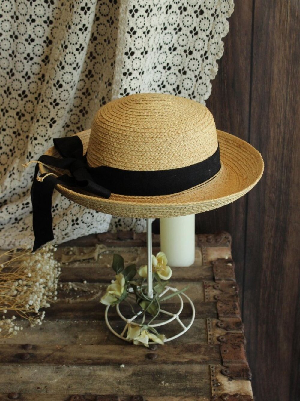 Vintage 1990s 2000s Hat, Scala Straw Wide Brimmed Sunhat with Black Ribbon, Mill - Picture 4 of 14